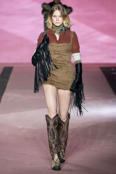 Look 59